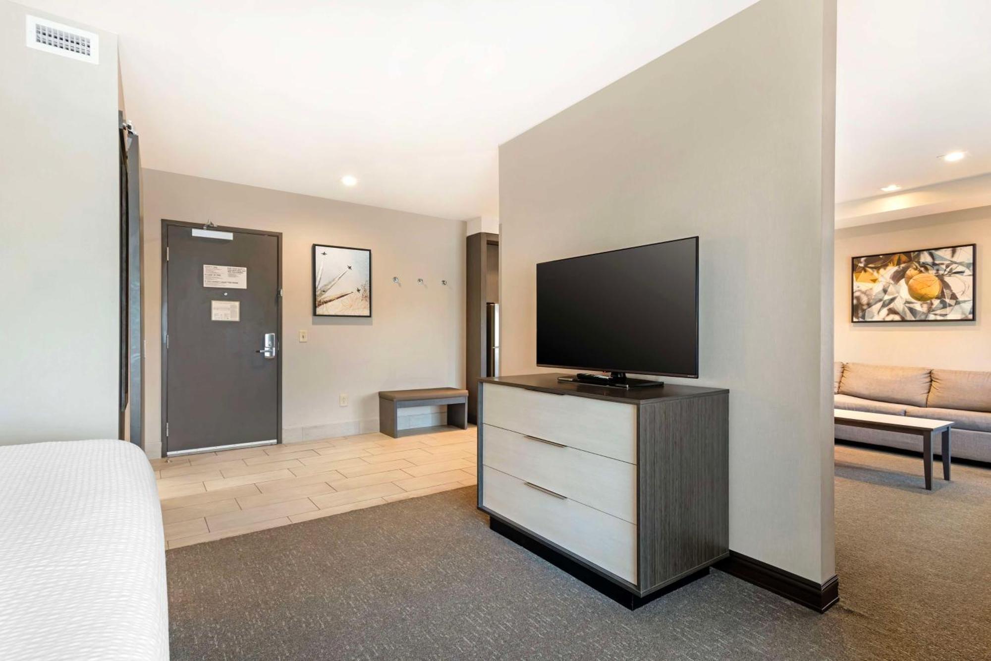 Best Western Plus Executive Residency Rigby'S Water World Hotel Warner Robins Εξωτερικό φωτογραφία